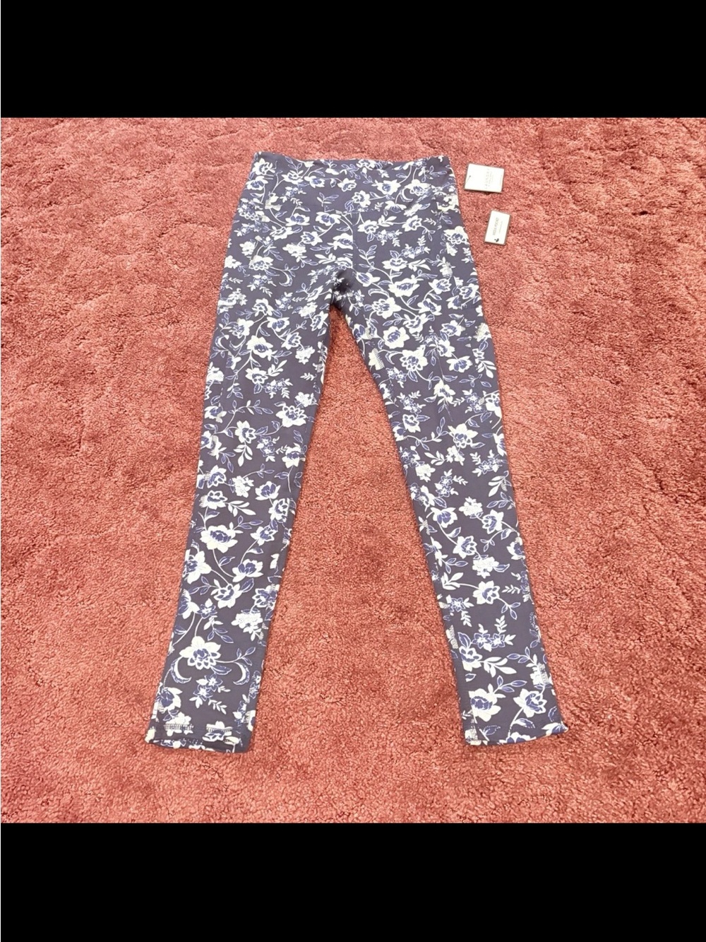 Laundry By Shelli Segal Navy Leggings with White Floral Print